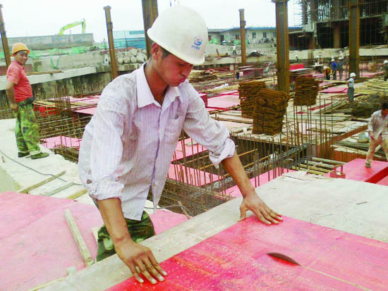 工地做木工一天多少钱?-现在贵阳工地上做木工