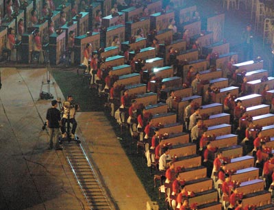 中国吉尼斯记录以人海战术取胜--普陀新闻网