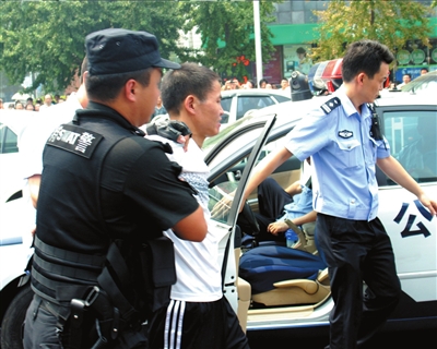 �������Ӷ�·����