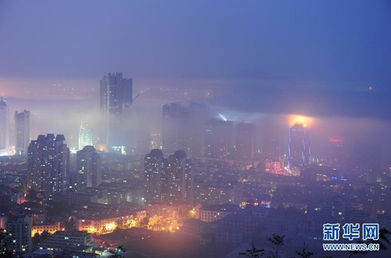 ɽ����̨����ҹ��ƽ��������