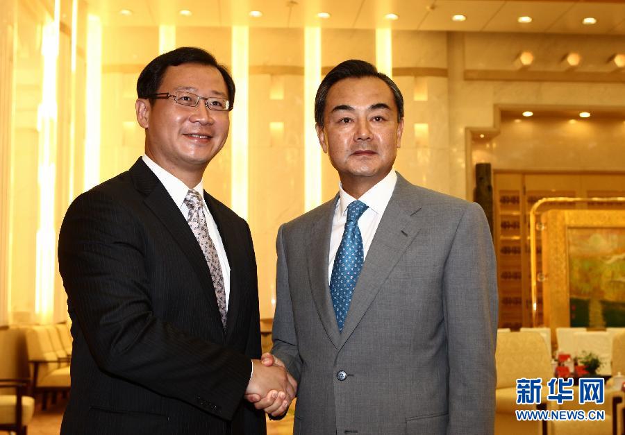 ������̨�����