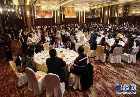 ����Ժ�Ȱ��ھ��ٰ�����д�����