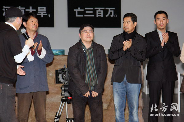  张国立,张默 父子