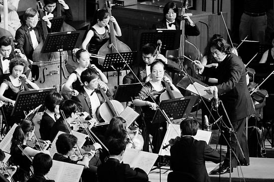 交响曲演奏现场 10854597_111735.jpg
